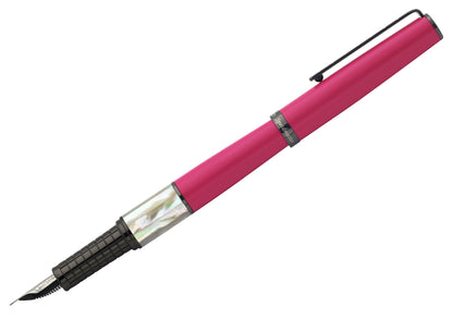 Xezo - Side view of the Speed Master Cerise F-WGM Fountain pen