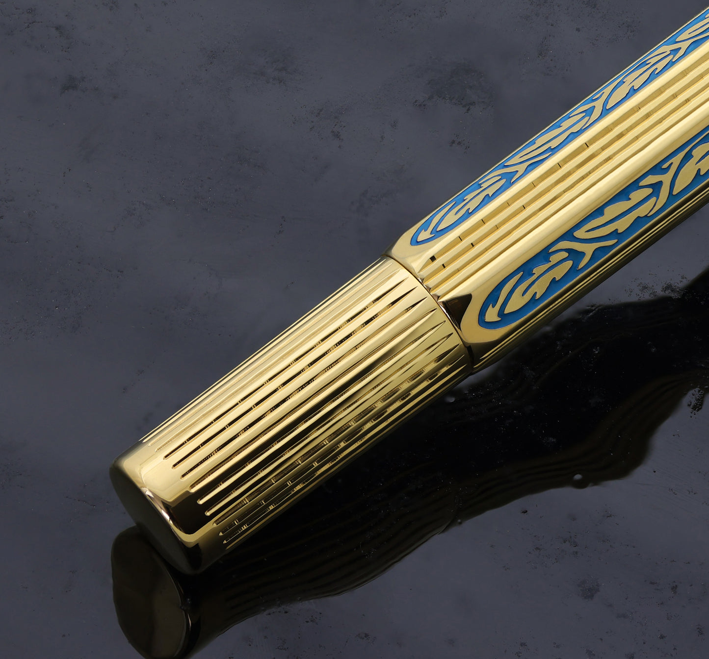 Legionnaire Diamond-Cut 18K Gold-Layered Rollerball Pen – Finely Hand-Etched Egyptian Blue Lacquer, 0.6 mm Fine Point
