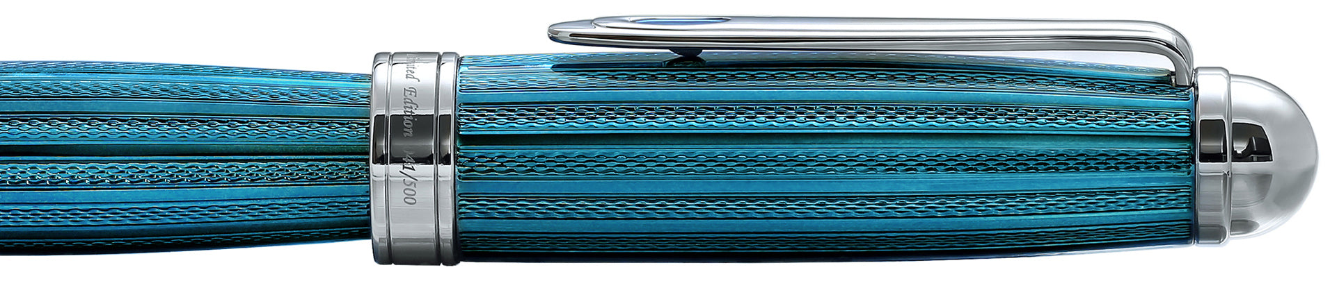 Xezo - Side view a capped Freelancer Venetian Blue F fountain pen