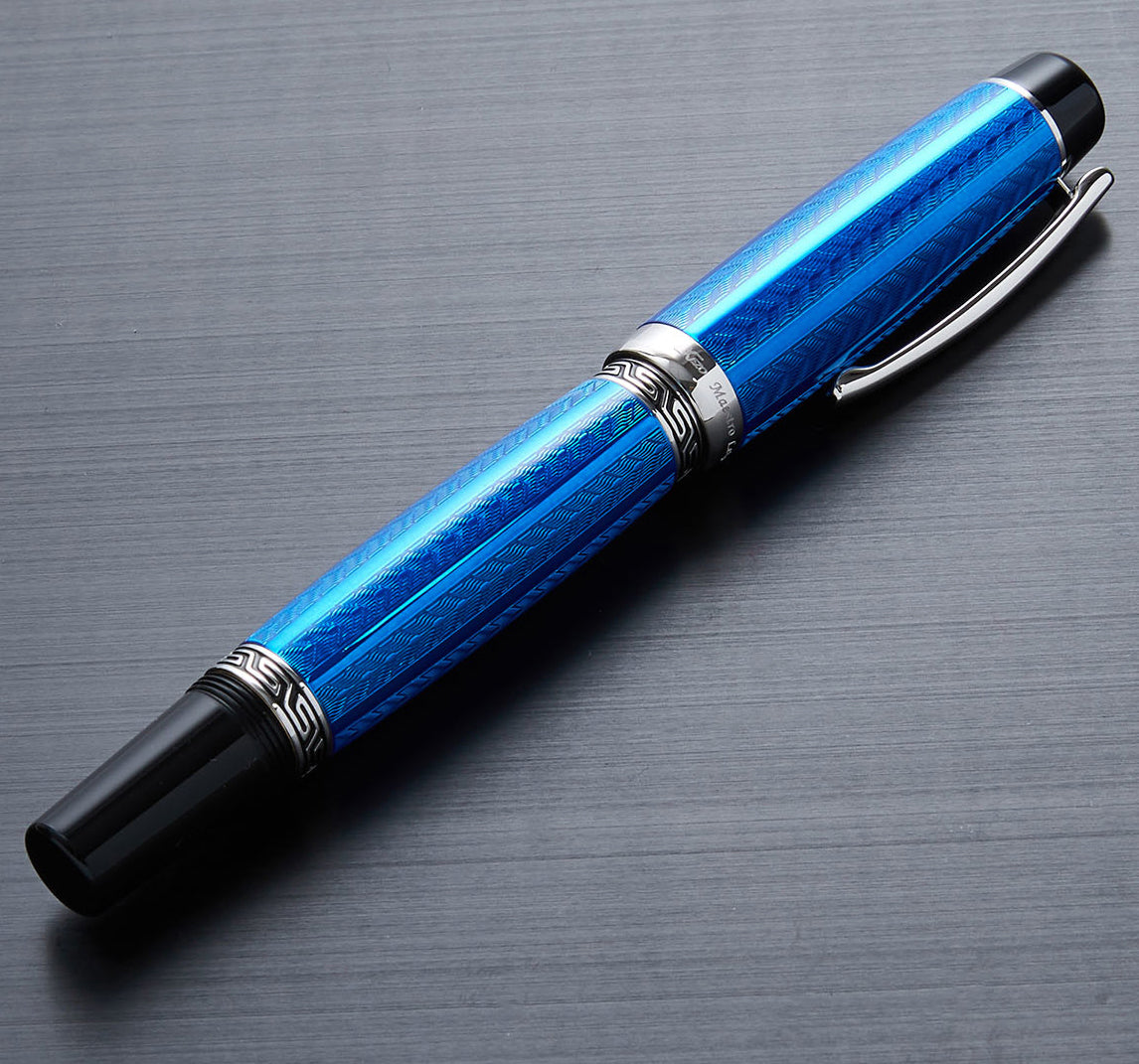 Xezo - Side view of a capped Maestro LeGrand Tanzanite F fountain pen