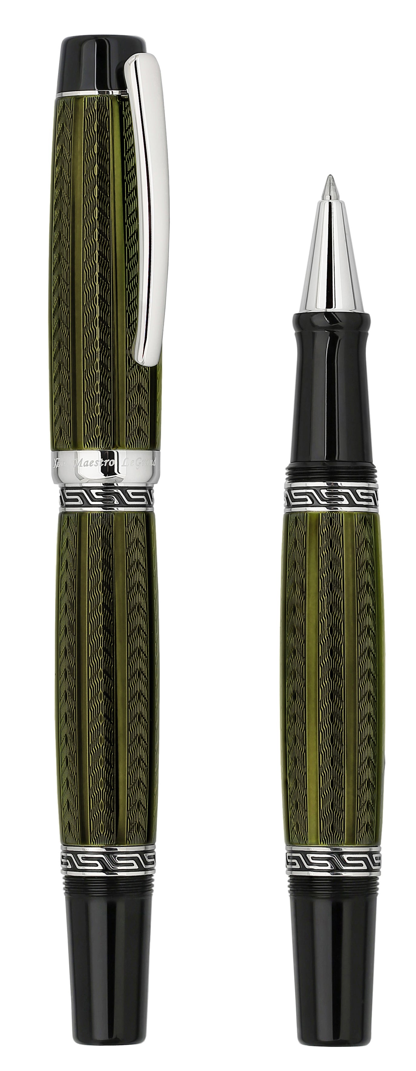 Xezo – comparison between capped and uncapped Maestro LeGrand Moldavite R rollerball pen