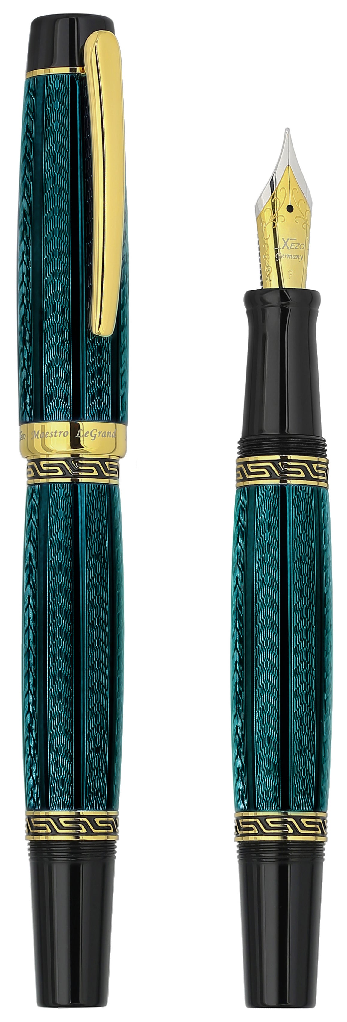 Xezo - Comparison between the 3/4 view of the capped and uncapped Maestro LeGrand Dioptase F fountain pens