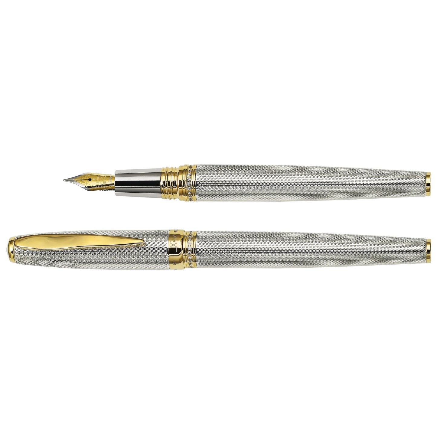 Xezo - Comparison between the angled view of the side of capped and uncapped Maestro 925 Sterling Silver F-1 fountain pens