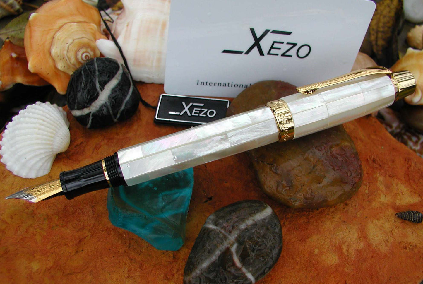 Xezo - Maestro All Mother of Pearl FG