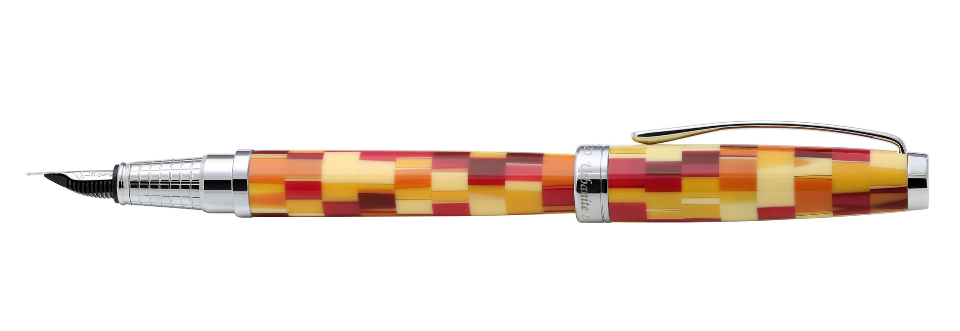 Xezo - Side view of the Urbanite Red FM fountain pen