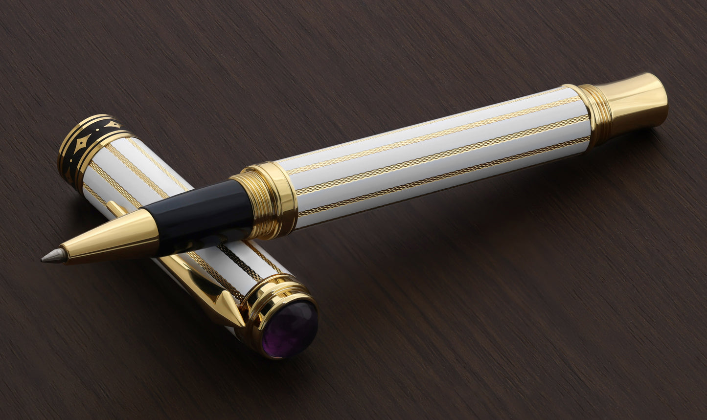 Xezo Maestro® Streamliner Amethyst R pen and cap displayed on a dark brown wooden surface.