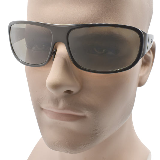 Incognito 1400 G Sunglasses on mannequin