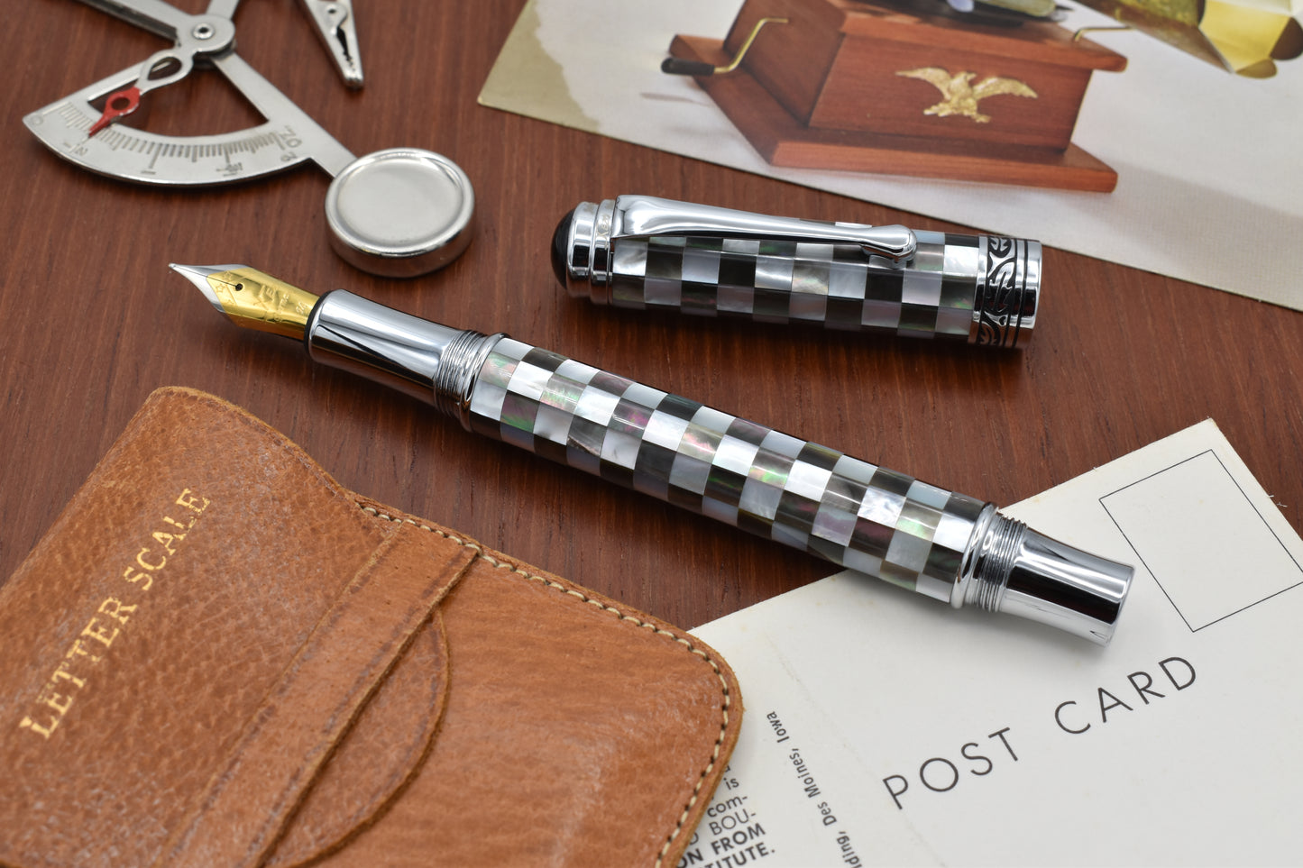 Maestro Jubilee Classic Of The Ocean FM Fountain pen with vintage letter scale and post cards