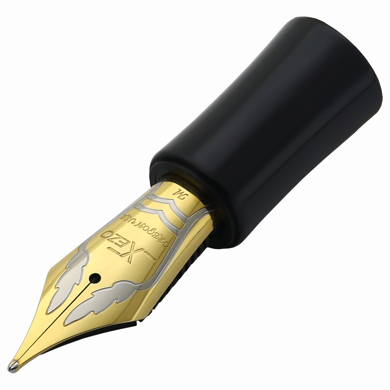 Xezo - Angled 3D view of the Medium-Fine (0.45 mm Writing Stroke) Fountain Nib - Finely Etched Leaf Pattern - Black Grip for Select Maestro®,  Maestro® 925 and Maestro® Jubilee Classic of the Ocean Pens