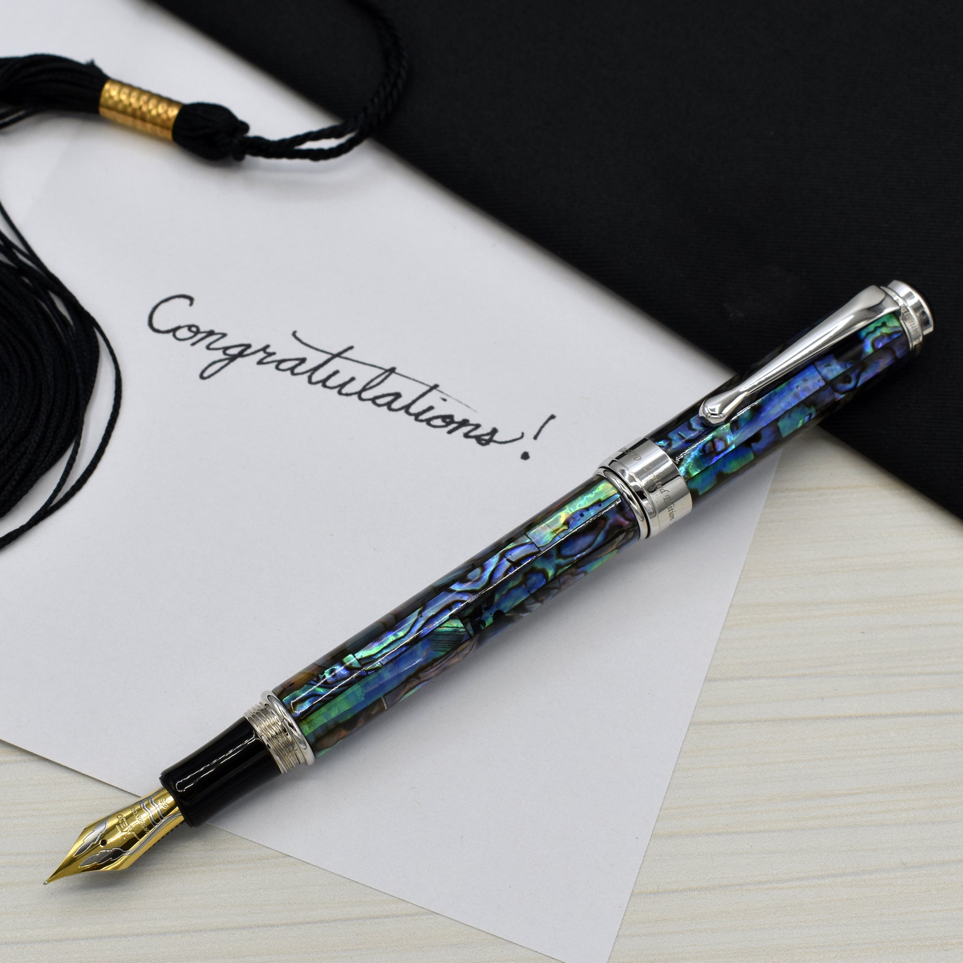 Maestro Sea Shell FP-EF Fountain pen with a graduation and a note that reads "Congratulations!"