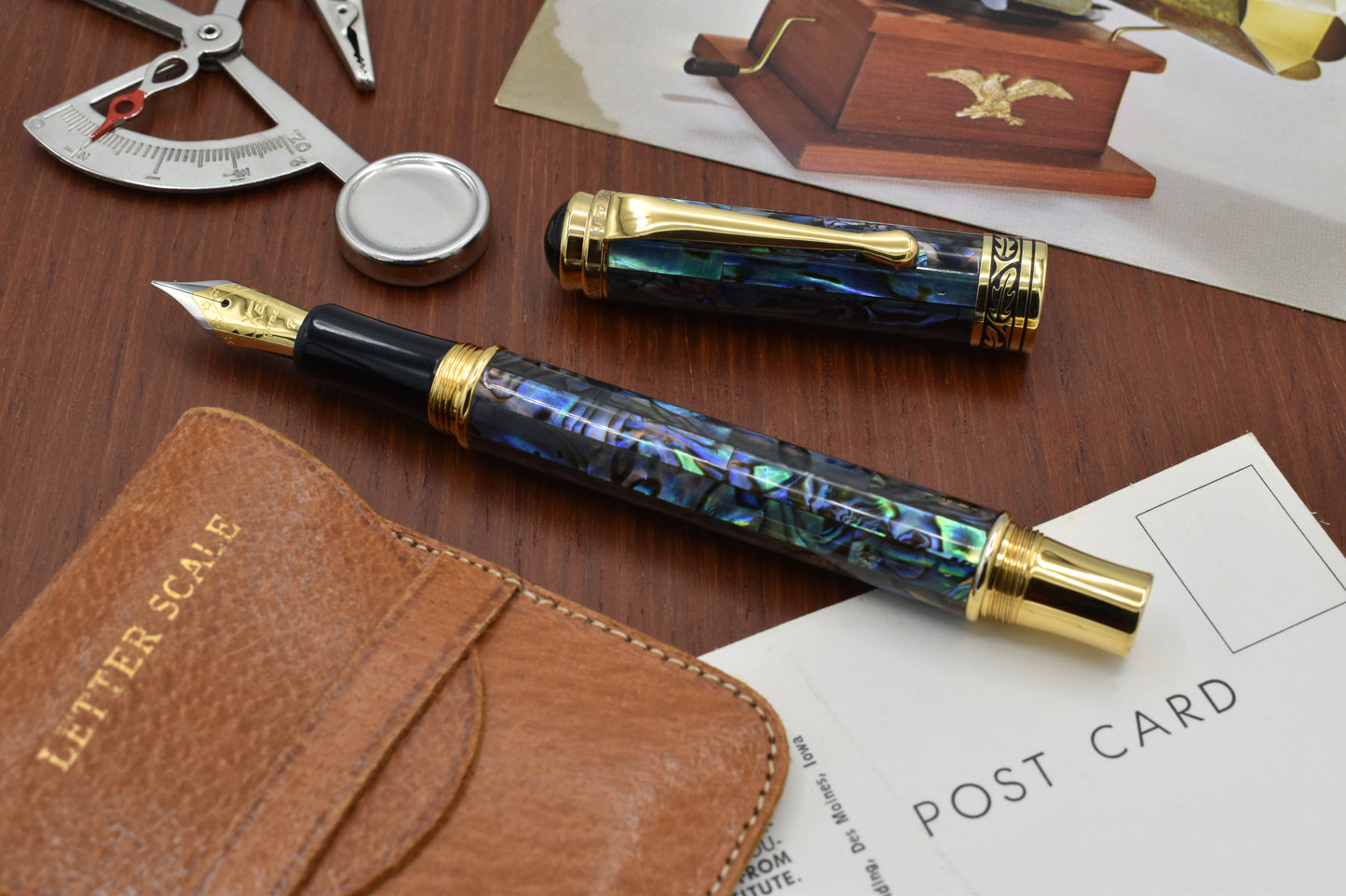 Maestro Sea Shell FPG-1 Fountain pen with vintage letter scale and post cards
