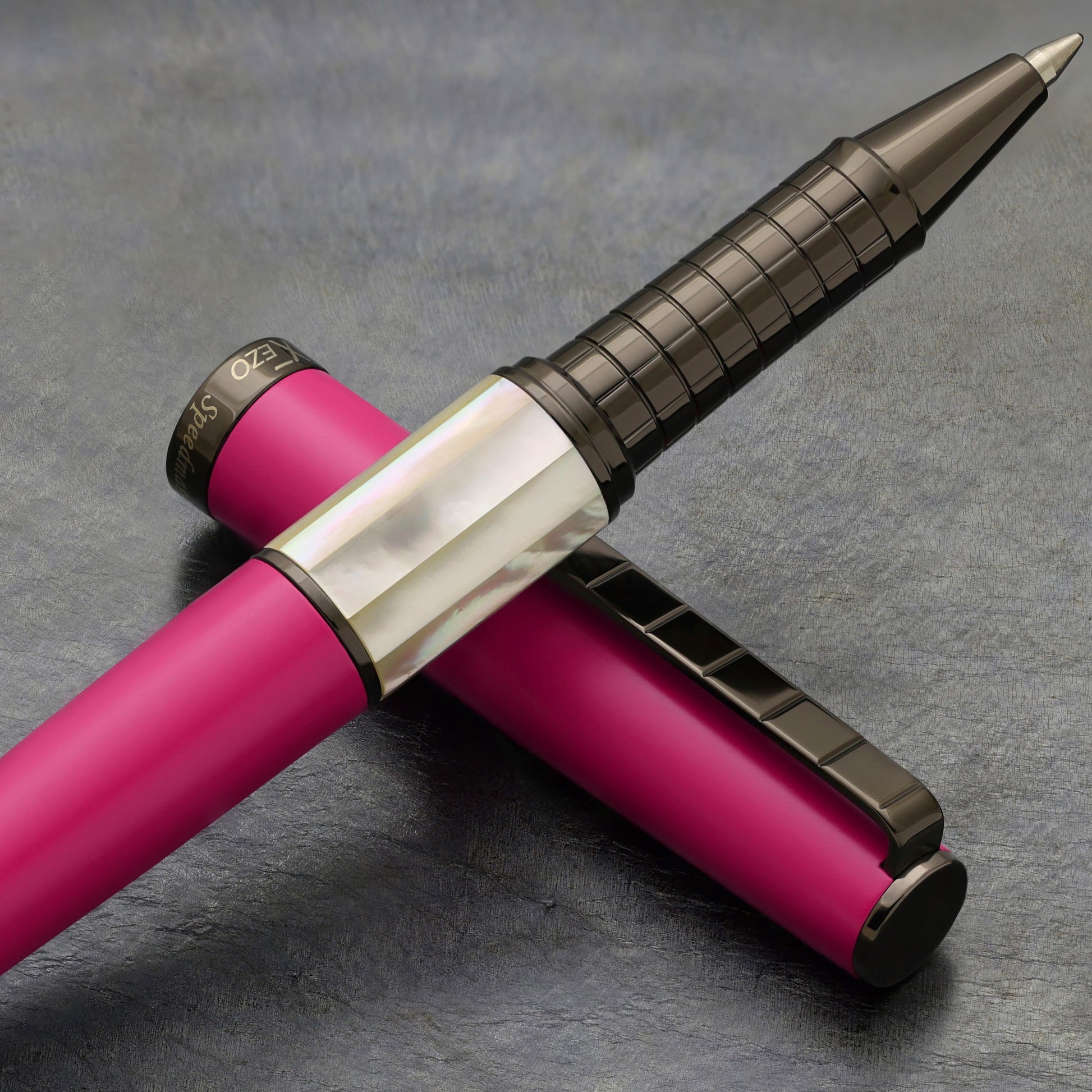 Close up of Speed Master Cerise R-WGM Rollerball pen