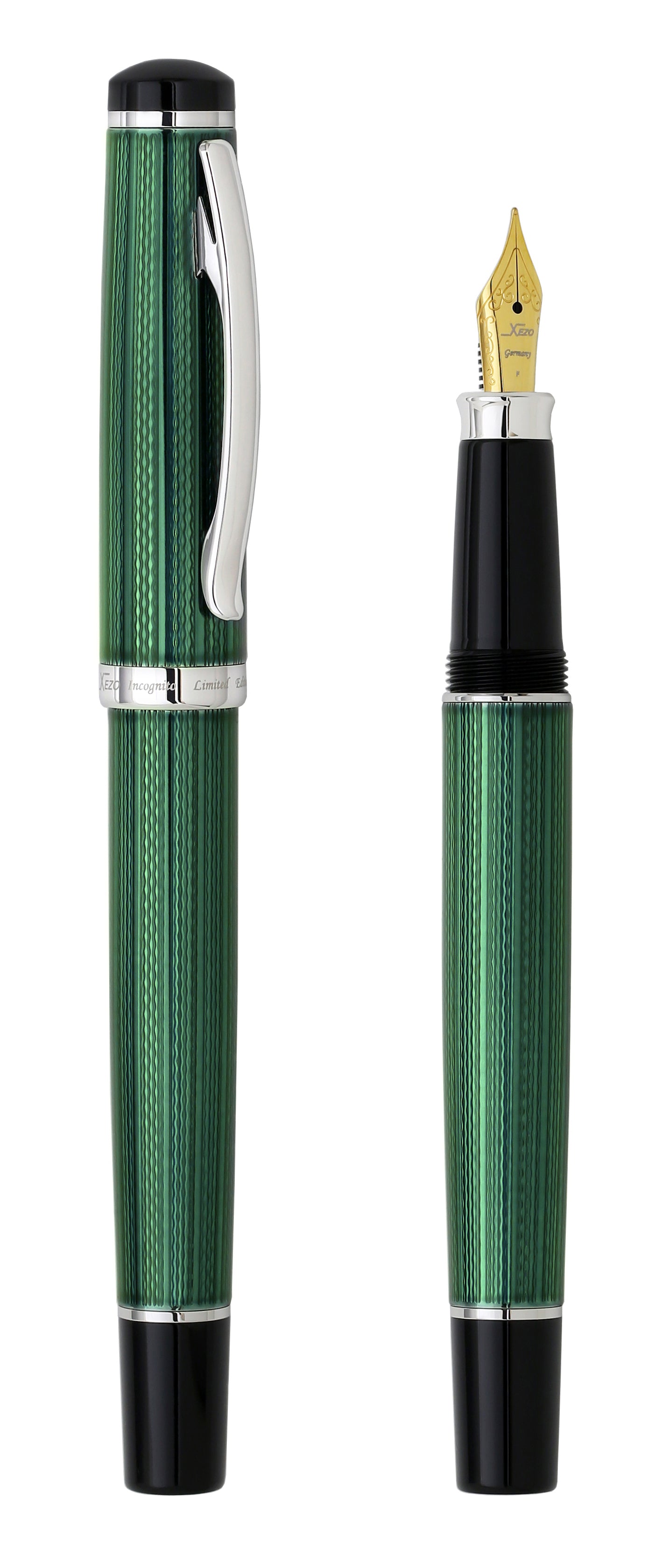 Xezo - Comparison between the angled view of the capped and uncapped Incognito Forest F fountain pens