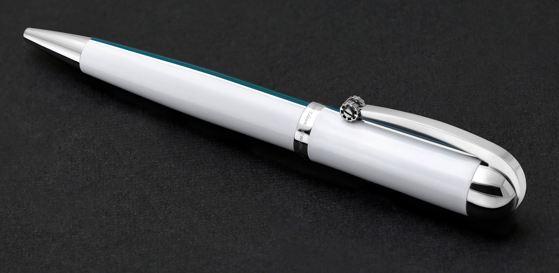Xezo - Angled side view of the Visionary Teal Green/White B ballpoint pen in neutral-tip position