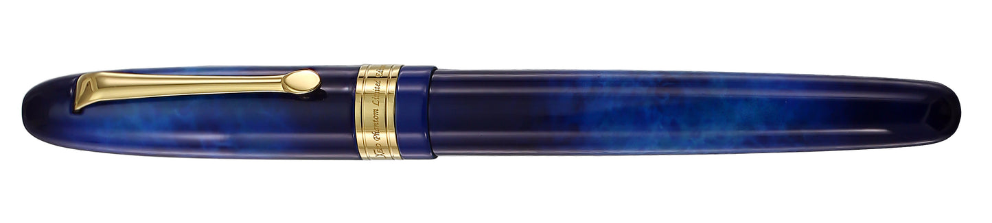 Xezo - 3/4 view of a capped Phantom Stardust F fountain pen