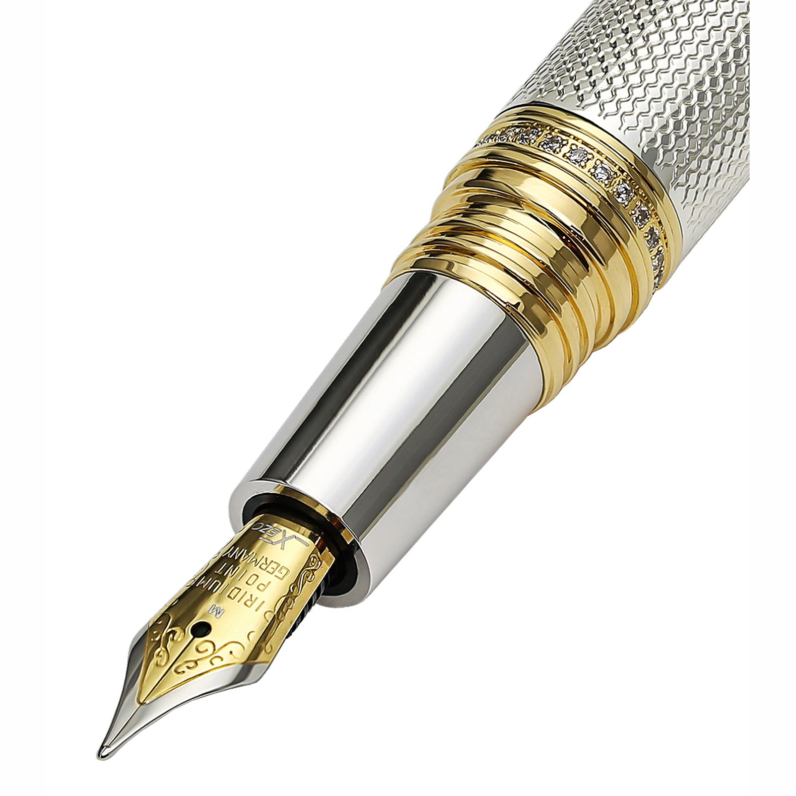 Xezo - Close-up view of the section and nib of the Maestro 925 Sterling Silver F-2 fountain pen
