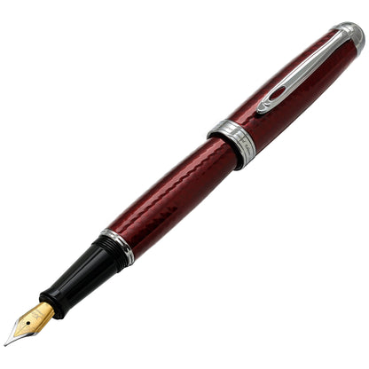 Xezo - 3D uncapped angle of the Freelancer 500 F Burgundy fountain pen