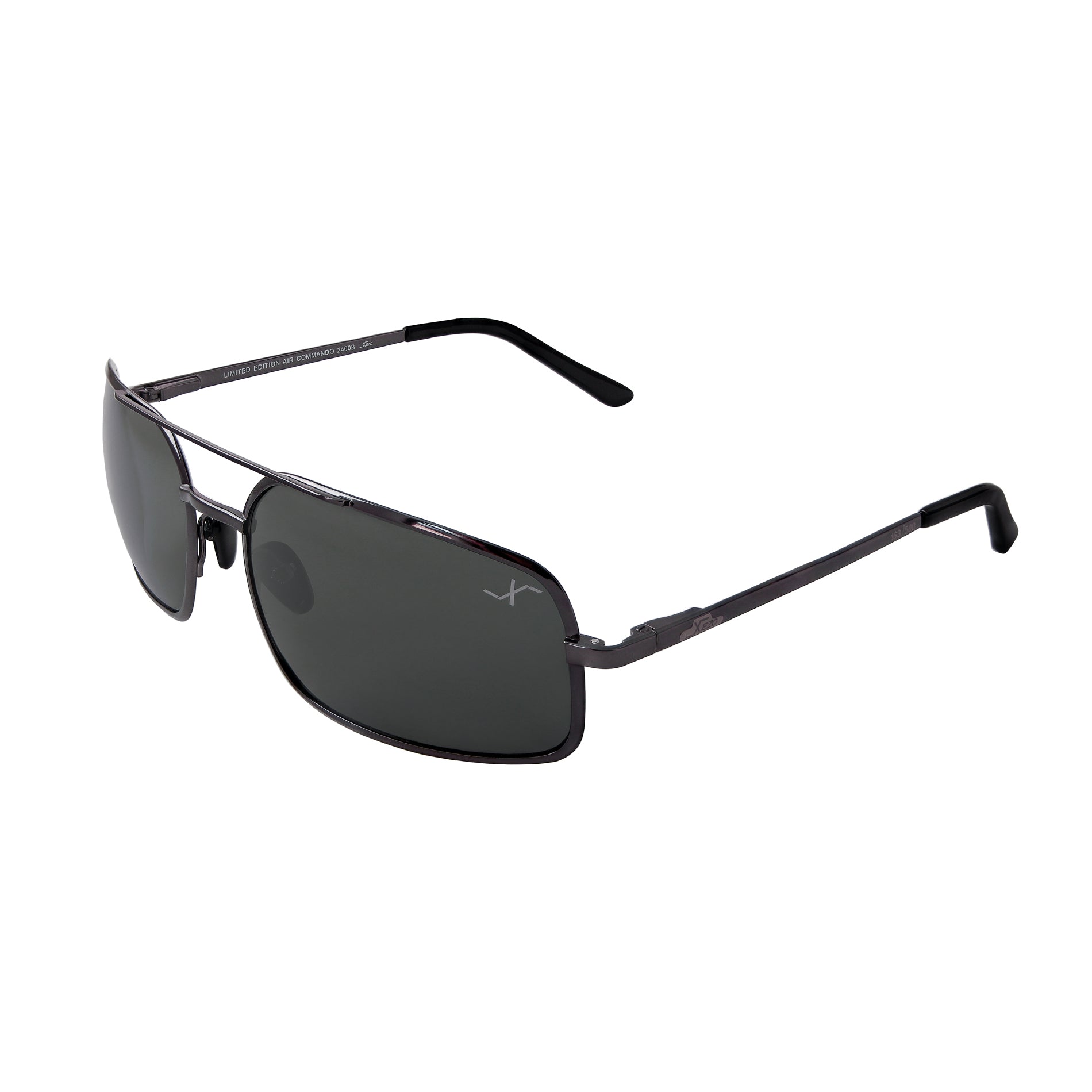 Xezo - Angled view of the front of Air Commando 2400 B sunglasses