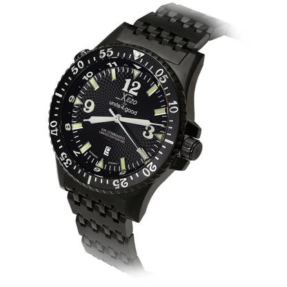 Xezo - Angled view of the front of the Air Commando D45-BL watch