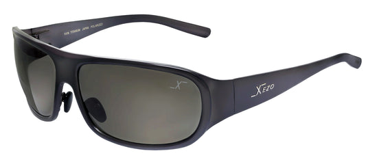 Xezo - Angled view of the front of a pair of Incognito 1400 G sunglasses