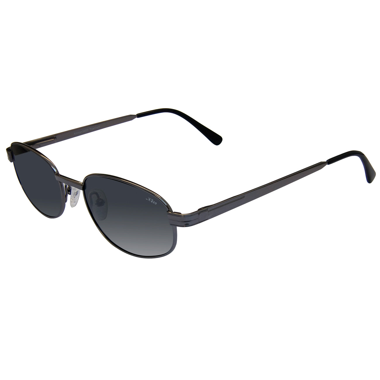 Xezo - Angled front view of a pair of Airman 3400 sunglasses