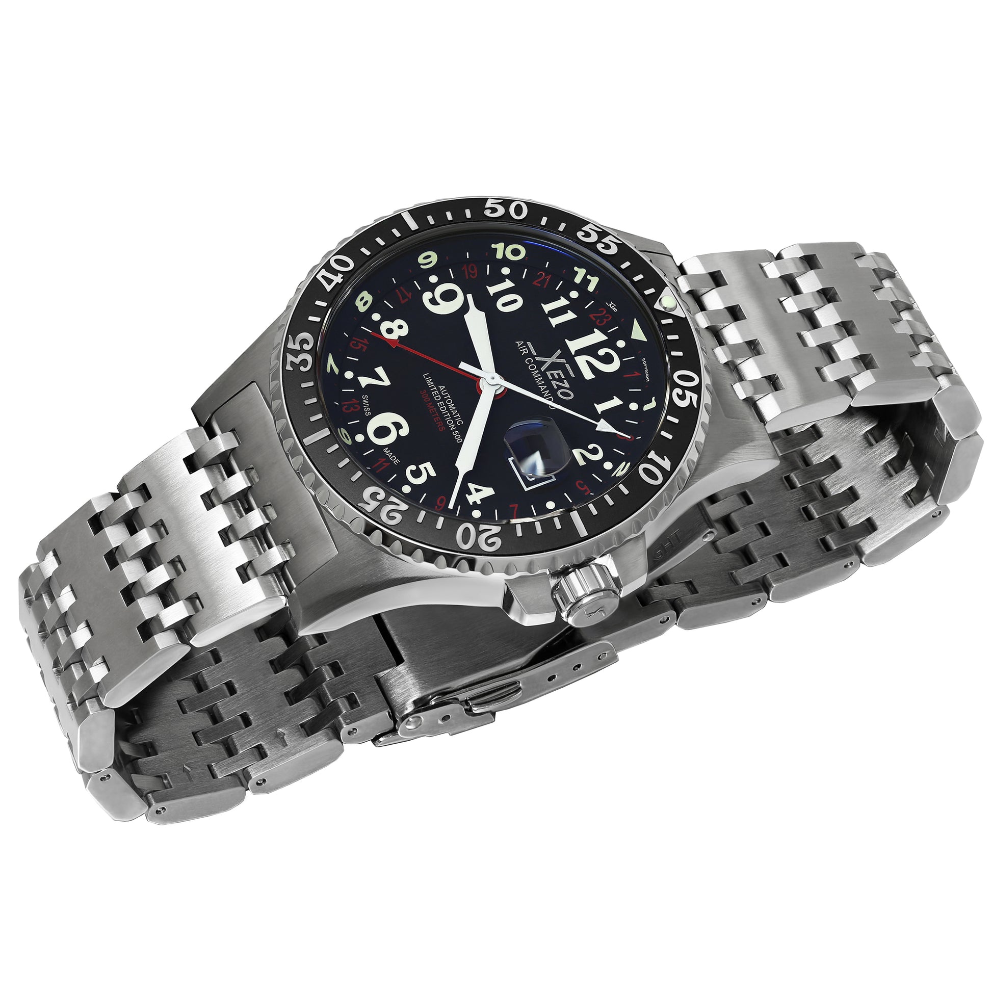 Xezo - Angled overview of the front of the Air Commando D45-R watch